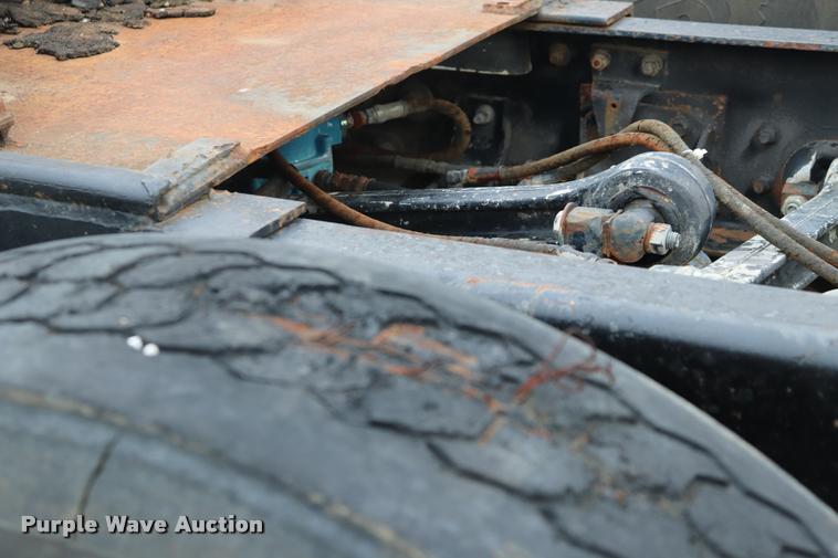 image for item DQ9445 1980 Kenworth semi truck