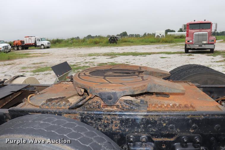 image for item DQ9445 1980 Kenworth semi truck