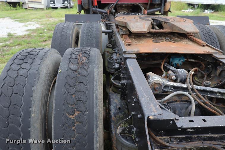 image for item DQ9445 1980 Kenworth semi truck