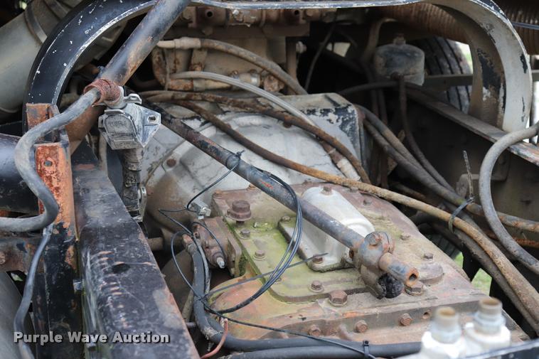 image for item DQ9445 1980 Kenworth semi truck