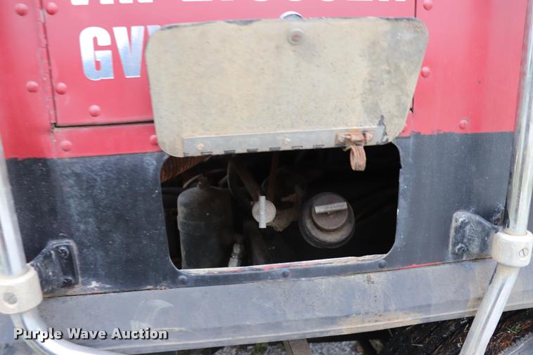 image for item DQ9445 1980 Kenworth semi truck