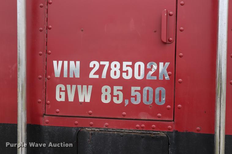 image for item DQ9445 1980 Kenworth semi truck