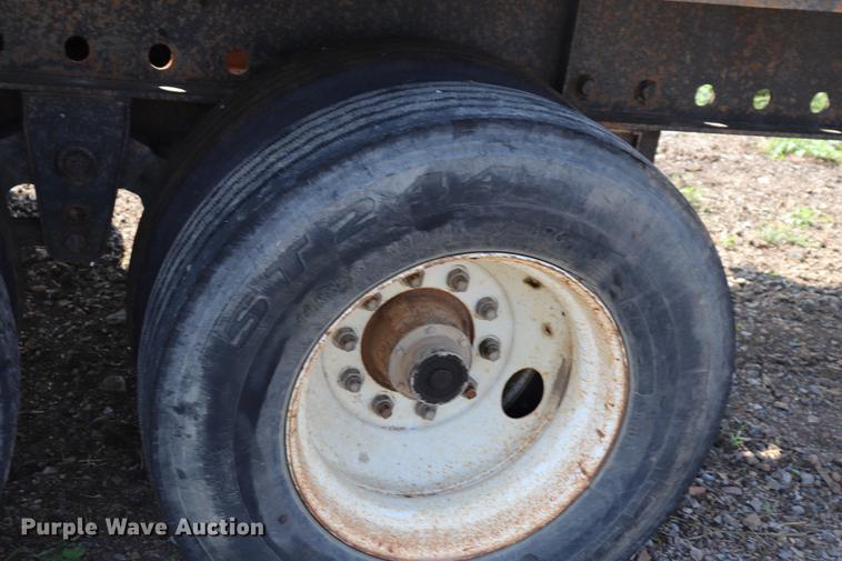 image for item ED9527 1991 Great Dane flatbed trailer