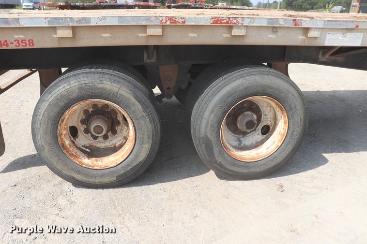 image for item ED9528 1995 Wilson CF-900 flatbed trailer