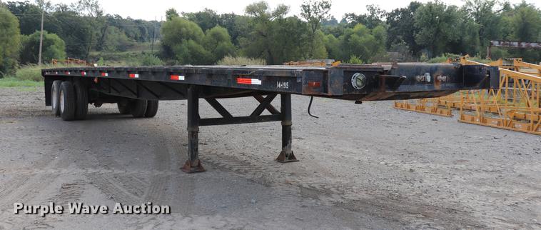 image for item ED9529 1991 Great Dane flatbed trailer