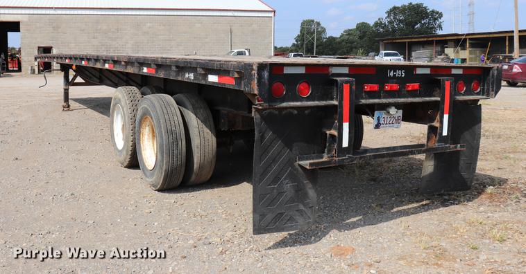 image for item ED9529 1991 Great Dane flatbed trailer
