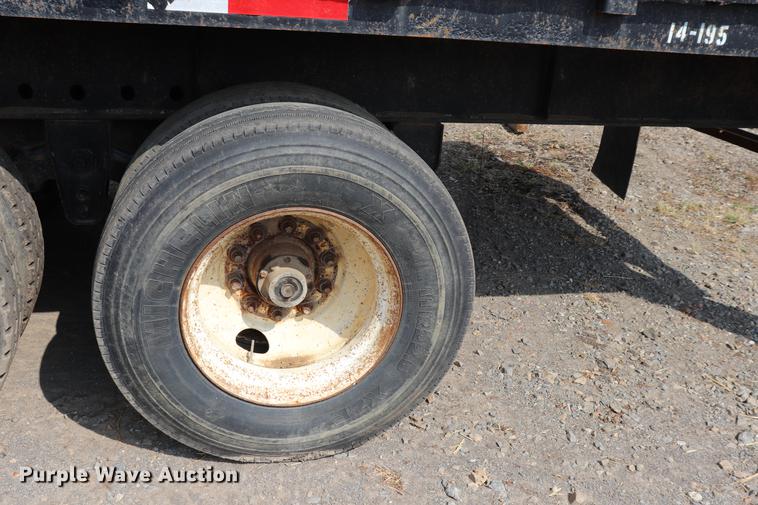 image for item ED9529 1991 Great Dane flatbed trailer