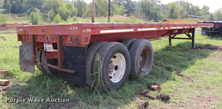 image for item ED9530 1974 Fontane FLTS flatbed trailer