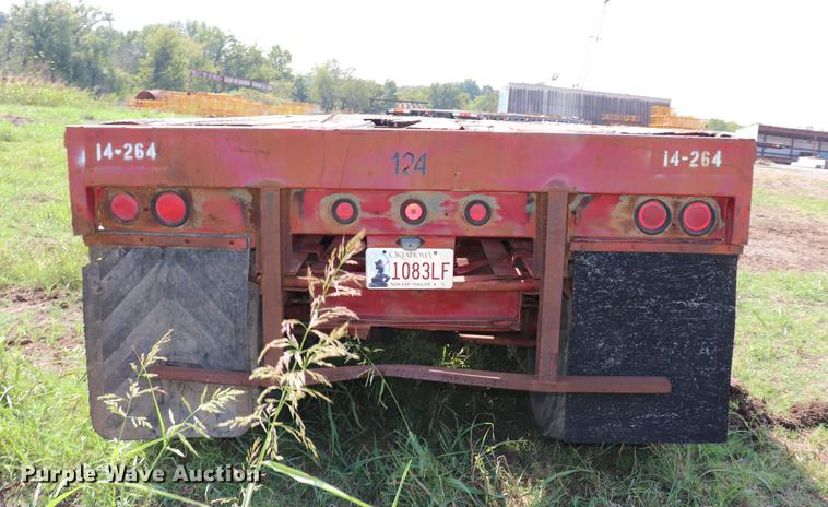 image for item ED9530 1974 Fontane FLTS flatbed trailer