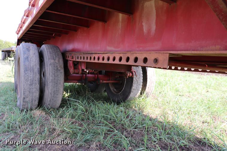 image for item ED9530 1974 Fontane FLTS flatbed trailer