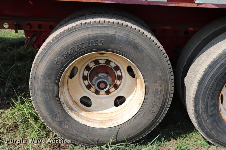 image for item ED9530 1974 Fontane FLTS flatbed trailer