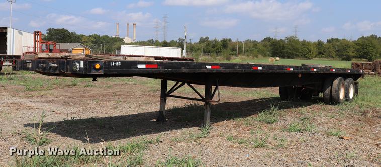 image for item ED9531 1992 Great Dane flatbed trailer