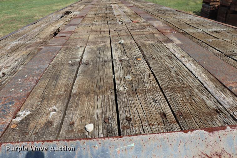 image for item ED9532 1995 Daco equipment trailer