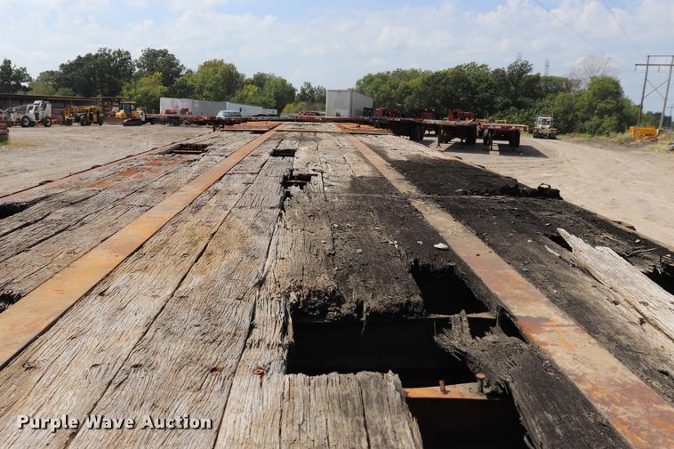 image for item ED9537 1992 Trail Mobile flatbed trailer