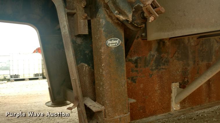 image for item G1440 1994 Featherlite 1020 drop deck equipment trailer