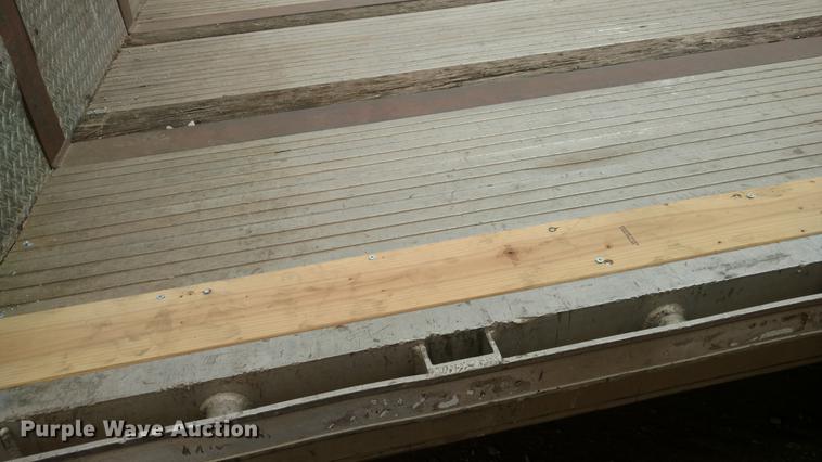 image for item G1440 1994 Featherlite 1020 drop deck equipment trailer