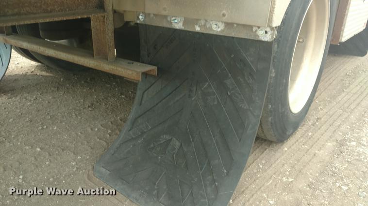 image for item G1440 1994 Featherlite 1020 drop deck equipment trailer