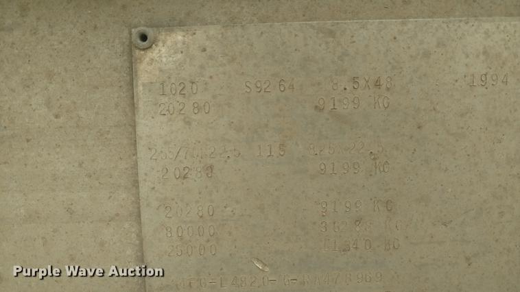 image for item G1440 1994 Featherlite 1020 drop deck equipment trailer