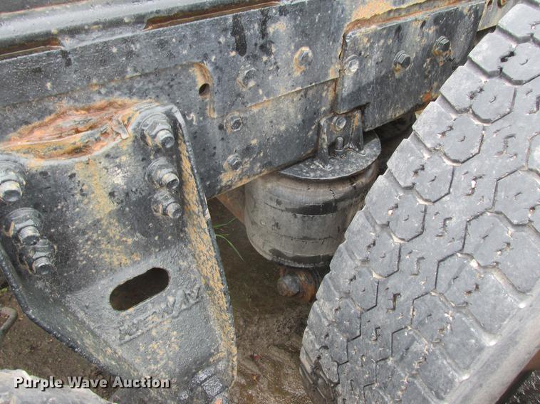 image for item K6113 1981 Mack RWS778LST semi truck