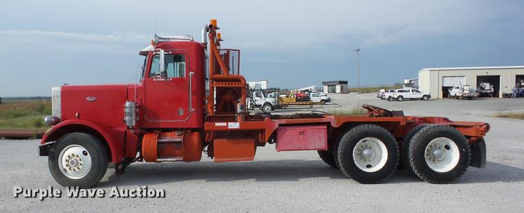 image for item K6407 1980 Peterbilt 359 winch truck