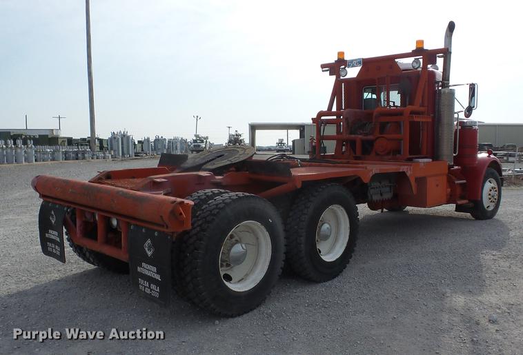 image for item K6407 1980 Peterbilt 359 winch truck