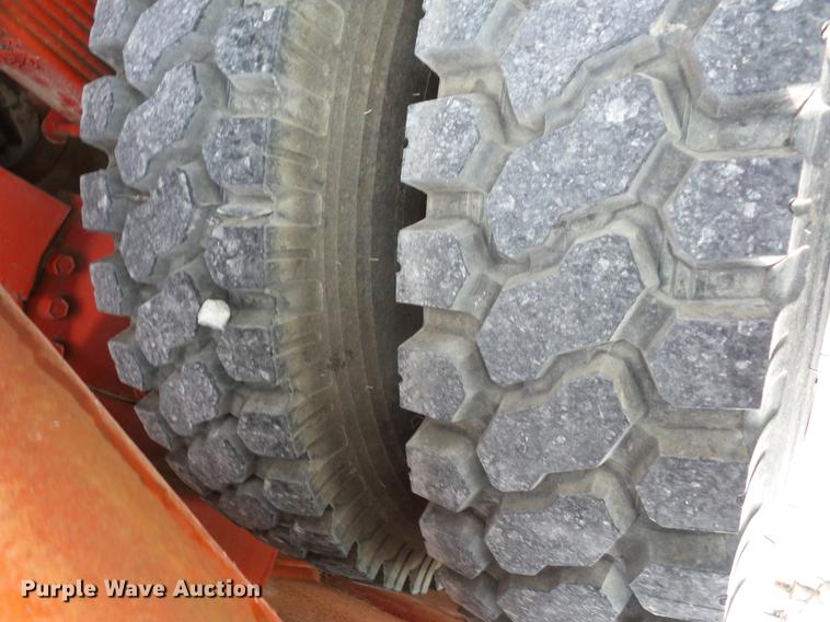 image for item K6407 1980 Peterbilt 359 winch truck