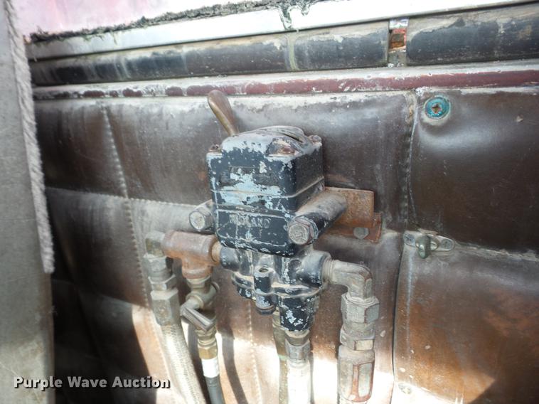 image for item K6407 1980 Peterbilt 359 winch truck