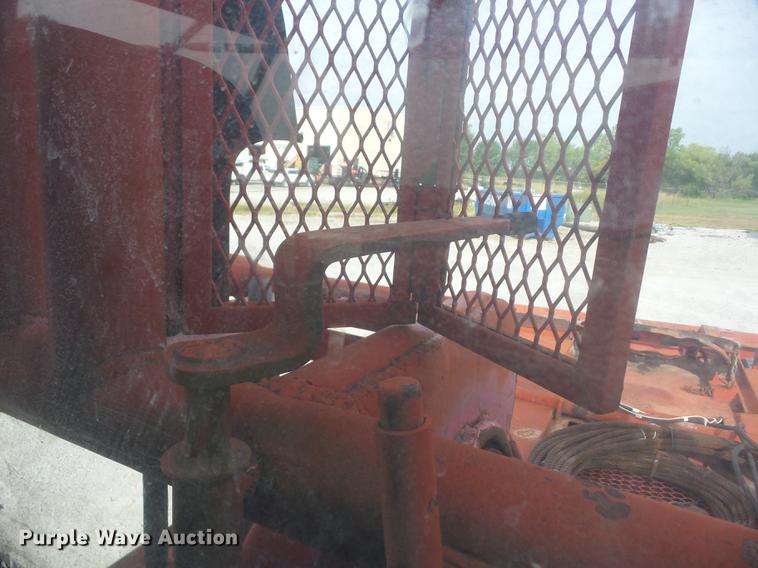 image for item K6407 1980 Peterbilt 359 winch truck