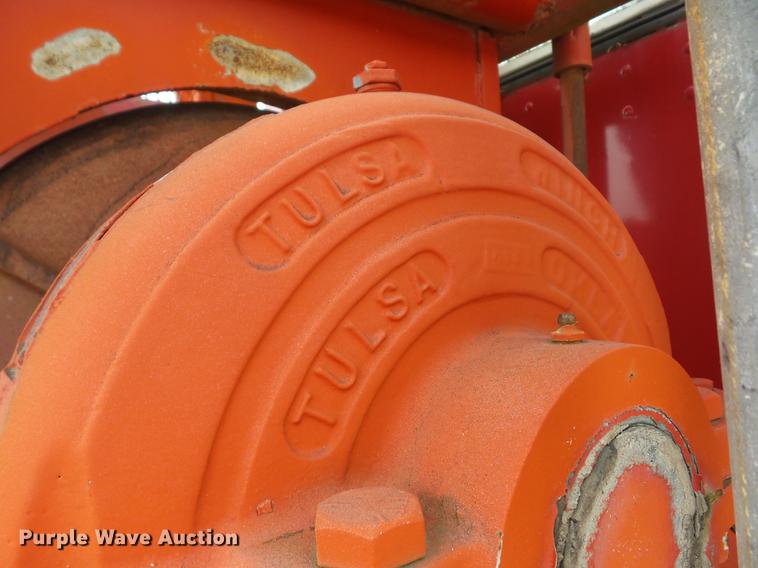 image for item K6407 1980 Peterbilt 359 winch truck