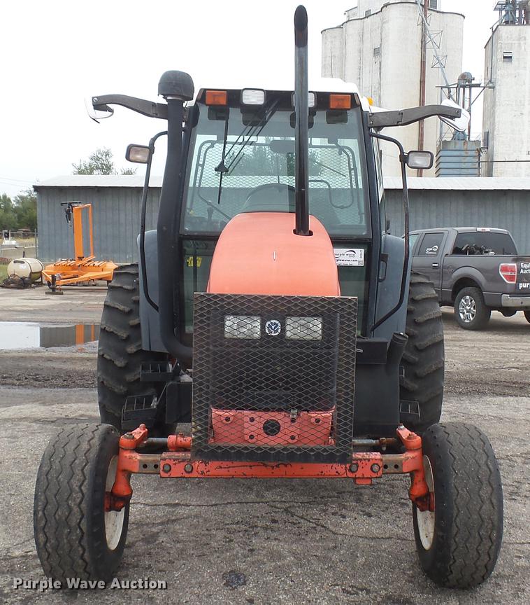 image for item DC2477 2000 New Holland TS100 tractor