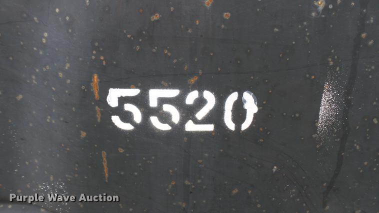 image for item DC2477 2000 New Holland TS100 tractor