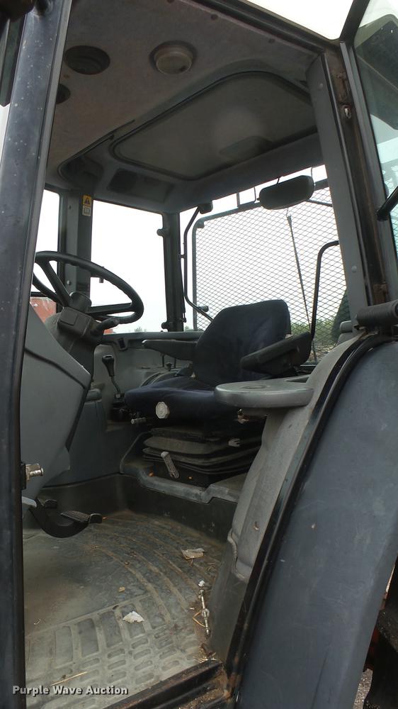 image for item DC2477 2000 New Holland TS100 tractor