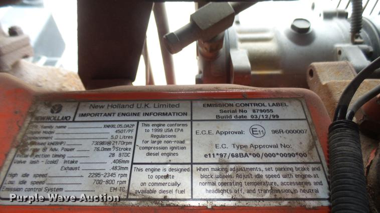 image for item DC2477 2000 New Holland TS100 tractor