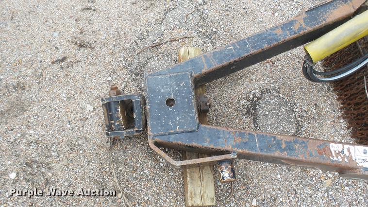 image for item DC2478 2004 Land Pride RCB6015 batwing rotary mower