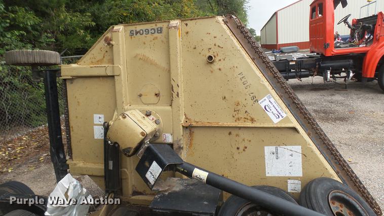 image for item DC2478 2004 Land Pride RCB6015 batwing rotary mower