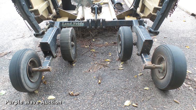 image for item DC2478 2004 Land Pride RCB6015 batwing rotary mower