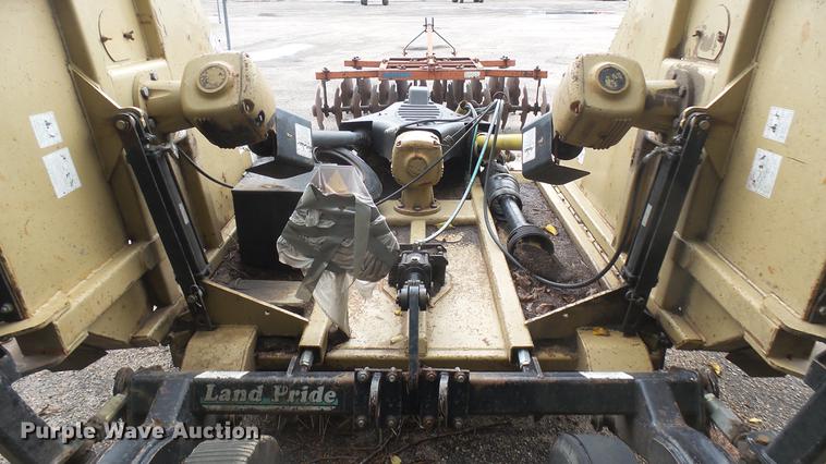 image for item DC2478 2004 Land Pride RCB6015 batwing rotary mower