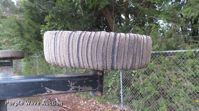 image for item DC2478 2004 Land Pride RCB6015 batwing rotary mower