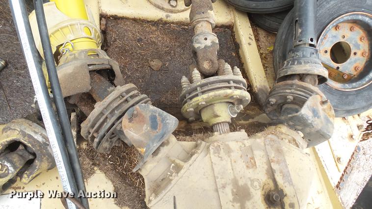 image for item DC2478 2004 Land Pride RCB6015 batwing rotary mower