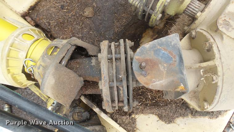 image for item DC2478 2004 Land Pride RCB6015 batwing rotary mower