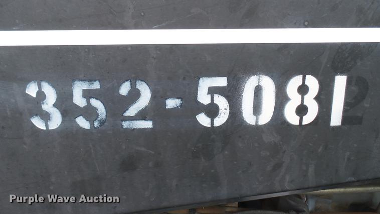 image for item DC2486 2002 New Holland TS100 tractor