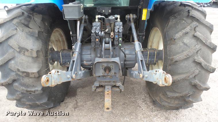 image for item DC2486 2002 New Holland TS100 tractor