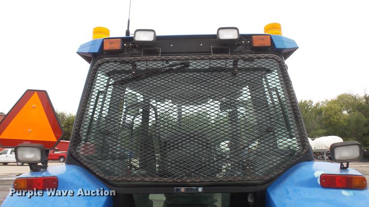 image for item DC2486 2002 New Holland TS100 tractor