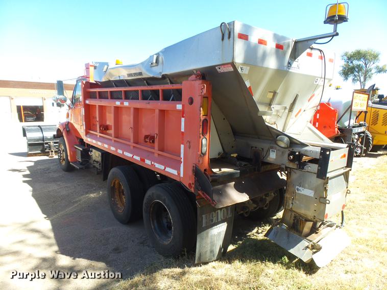 image for item DC3841 2003 Sterling LT7501 dump truck
