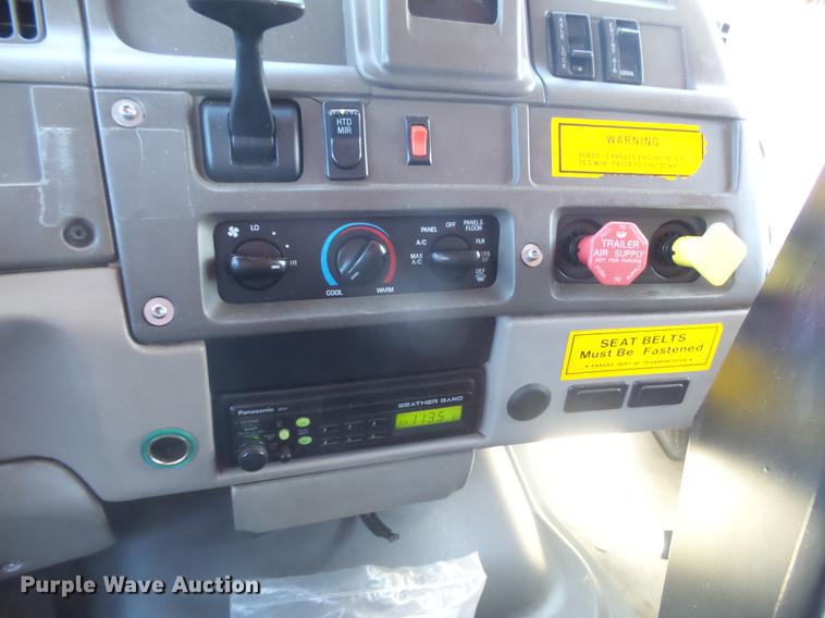 image for item DC3841 2003 Sterling LT7501 dump truck