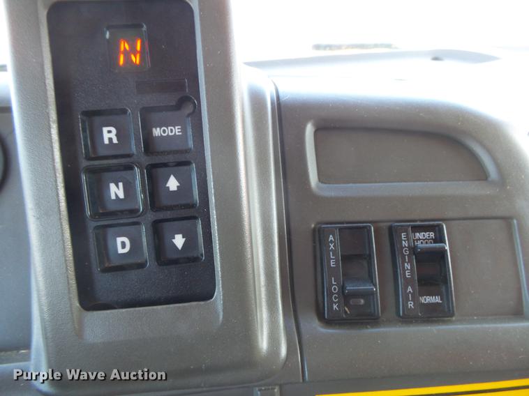 image for item DC3841 2003 Sterling LT7501 dump truck