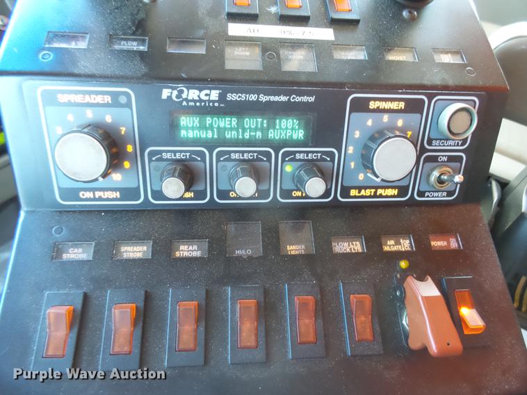 image for item DC3841 2003 Sterling LT7501 dump truck