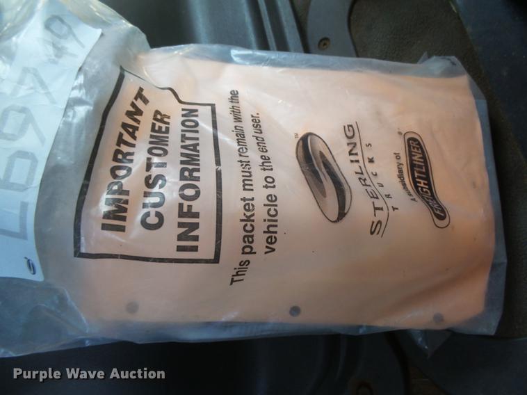 image for item DC3841 2003 Sterling LT7501 dump truck