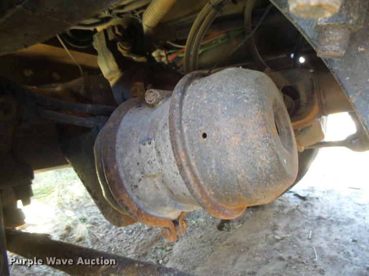 image for item DC3841 2003 Sterling LT7501 dump truck