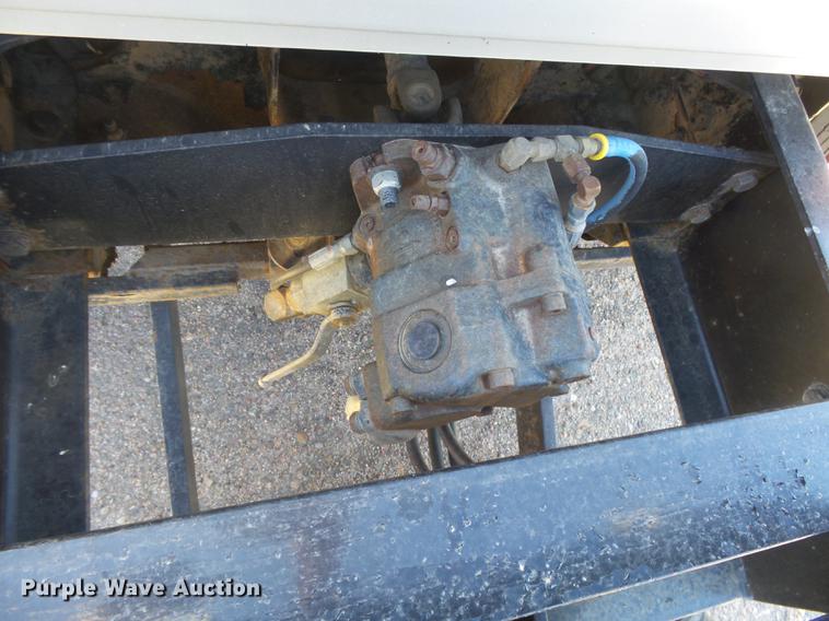 image for item DC3841 2003 Sterling LT7501 dump truck